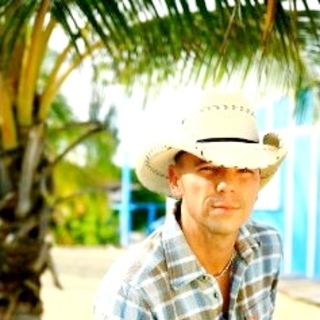 Kenny Chesney: Summer in 3D Picture 1