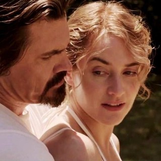 Josh Brolin stars as Frank and Kate Winslet stars as Adele in Paramount Pictures' Labor Day (2014)