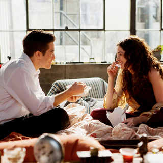 Love and Other Drugs Picture 2