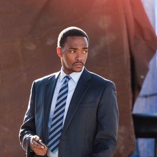 Anthony Mackie stars as Mike Ackerman in Summit Entertainment's Man on a Ledge (2012)