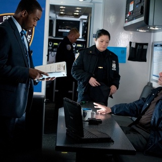 Anthony Mackie stars as Mike Ackerman and Titus Welliver stars as Dante Marcus in Summit Entertainment's Man on a Ledge (2012)