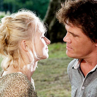 Naomi Watts and Josh Brolin in Sony Pictures Classics' You Will Meet a Tall Dark Stranger (2010)