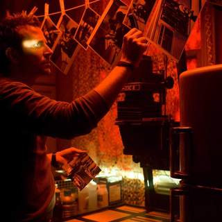 Leon (Bradley Cooper) in THE MIDNIGHT MEAT TRAIN (2008). Photo credit: Saeed Adyani.