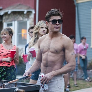 Zac Efron stars as Teddy Sanders in Universal Pictures' Neighbors (2014)