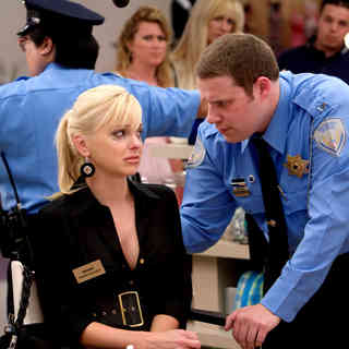 Anna Faris stars as Brandi and Seth Rogen stars as Ronnie Barnhardt in Warner Bros. Pictures' Observe and Report (2009). Photo credit by Peter Sorel.