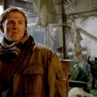 Charlie Hunnam stars as Raleigh Becket in Warner Bros. Pictures' Pacific Rim (2013)