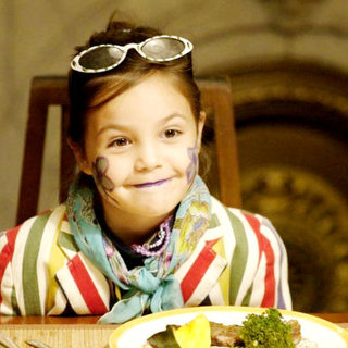 Bailee Madison stars as Olivia in ThinkFilm's Phoebe in Wonderland (2009)
