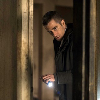 Jake Gyllenhaal stars as Detective Loki in Warner Bros. Pictures' Prisoners (2013)