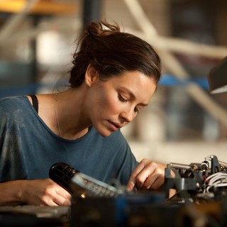 Evangeline Lilly stars as Bailey Tallet in Walt Disney Pictures' Real Steel (2011)s