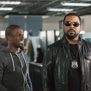 Kevin Hart stars as Ben Barber and Ice Cube stars as James Payton in Universal Pictures' Ride Along (2014). Photo credit by Quantrell D. Colbert.