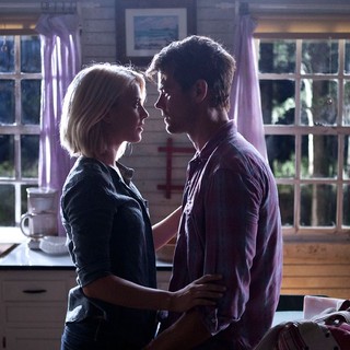 Safe Haven Picture 11