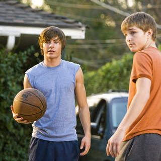 17 Again Picture 4