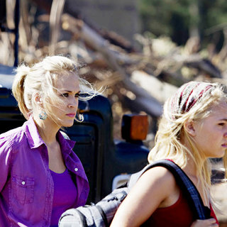 Carrie Underwood stars as Sarah Hill and AnnaSophia Robb stars as Bethany Hamilton in TriStar Pictures' Soul Surfer (2011)