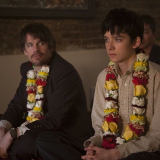 Ethan Hawke stars as Les and Asa Butterfield stars as Jude in Screen Media Films' Ten Thousand Saints (2015)