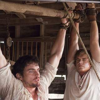 Matthew Bomer and Taylor Handley in New Line Cinema's The Texas Chainsaw Massacre: The Beginning (2006)