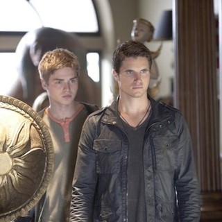 Keenan Tracey stars as Tripp Flynn and Robbie Amell stars as Paxton Flynn in Hallmark Channel's The Hunters (2013)