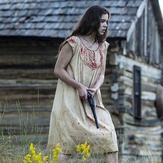 Hailee Steinfeld stars as Louise in Drafthouse Films' The Keeping Room (2015)