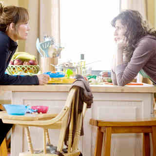 Jennifer Lopez stars as Zoe and Michaela Watkins stars as Mona in CBS Films' The Back-Up Plan (2010)