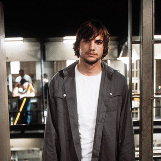 Ashton Kutcher as Evan Treborn in New Line Cinema' The Butterfly Effect (2004) Ashton Kutcher as Evan Treborn in New Line Cinema' The Butterfly Effect (2004)