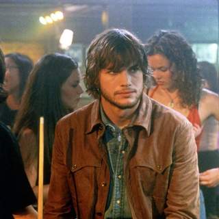 Ashton Kutcher as Evan Treborn in New Line Cinema' The Butterfly Effect (2004) Ashton Kutcher as Evan Treborn in New Line Cinema' The Butterfly Effect (2004)
