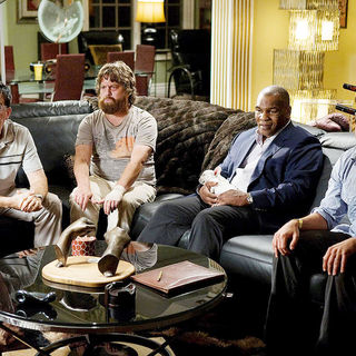 Ed Helms, Zach Galifianakis, Mike Tyson and Bradley Cooper in Warner Bros. Pictures' The Hangover (2009)