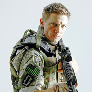 Jeremy Renner stars as Staff Sergeant William James in Summit Entertainment's The Hurt Locker (2009)