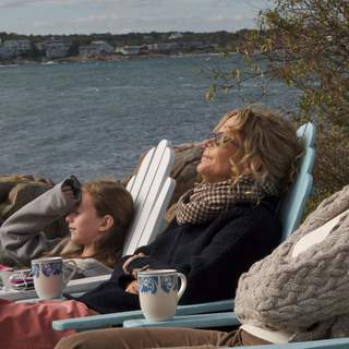 India Ennenga, Meg Ryan and Candice Bergen in a scene from The Women(c), directed by Diane English - 2008 - A Picturehouse release / photographer: Claudette Barius.