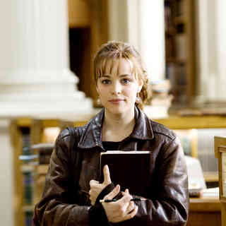 Rachel McAdams stars as Clare Abshire in New Line Cinema's The Time Traveler's Wife (2009)
