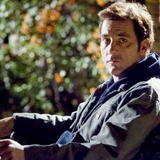 Clive Owen stars as Will Cameron in Millennium Films' Trust (2011)