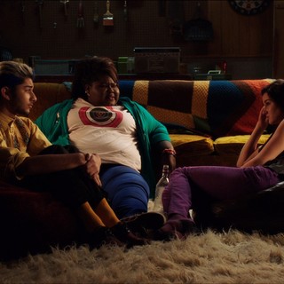 Shiloh Fernandez, Gabourey Sidibe and Shailene Woodley in Magnolia Pictures' White Bird in a Blizzard (2014)