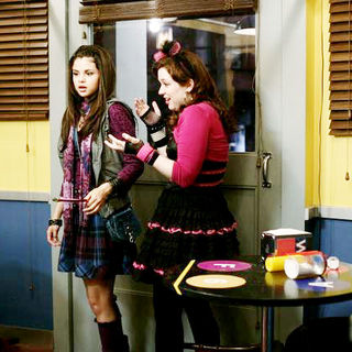 Wizards of Waverly Place: The Movie Picture 112