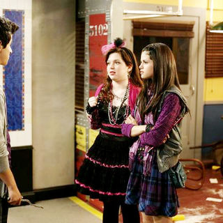 David Henrie, Jennifer Stone and Selena Gomez in Disney Channel's Wizards of Waverly Place: The Movie (2009)
