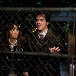 Zooey Deschanel stars as Renee Allison and Jim Carrey stars as Carl Allen in Warner Bros. Pictures' Yes Man (2008). Photo by Melissa Moseley.