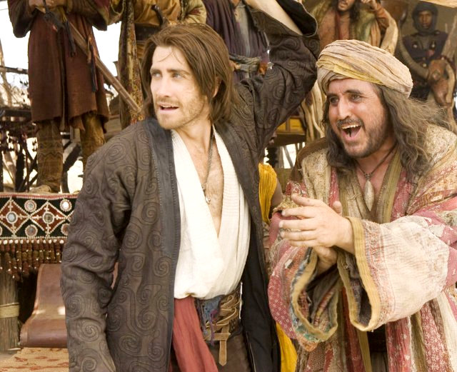 Jake Gyllenhaal stars as Prince Dastan and Alfred Molina stars as Sheik Amar in Walt Disney Pictures' Prince of Persia: Sands of Time (2010)