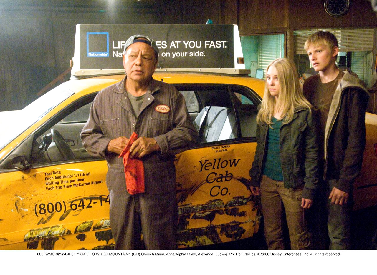 Cheech Marin, AnnaSophia Robb and Alexander Ludwig in Walt Disney Pictures' Race to Witch Mountain (2009). Photo credit by Ron Phillips.