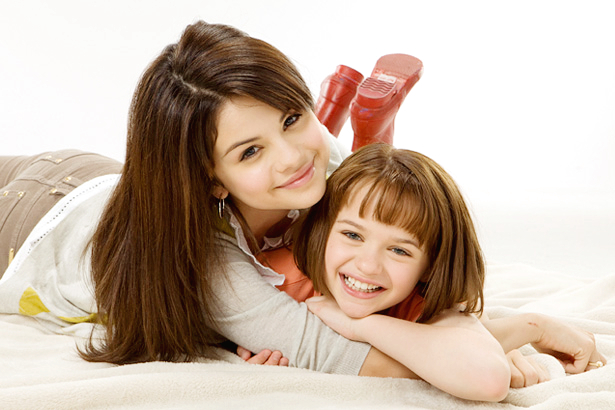 selena gomez ramona and eezus selena gomez ramona and beezus poster. selena gomez ramona and eezus