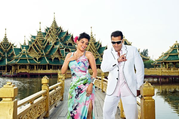 Asin stars as Sanjanna and Salman Khan stars as Prem R. Kapoor in Eros Entertainment's Ready (2011)