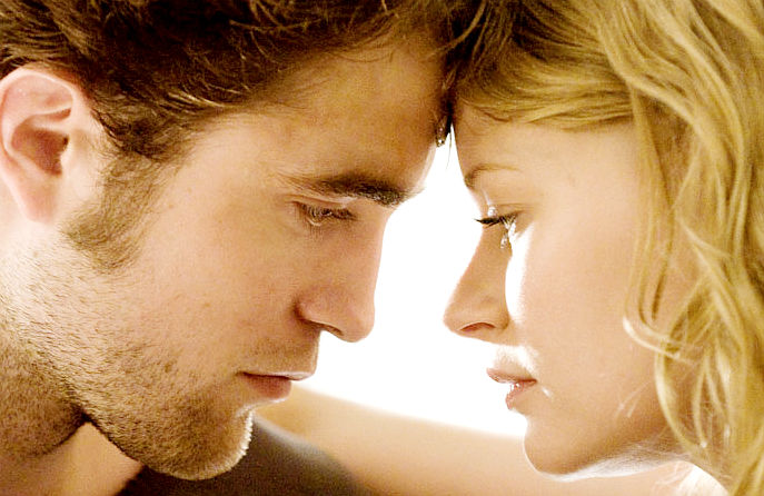 Robert Pattinson stars as Tyler and Emilie de Ravin stars as Ally Craig in Summit Entertainment's Remember Me (2010)
