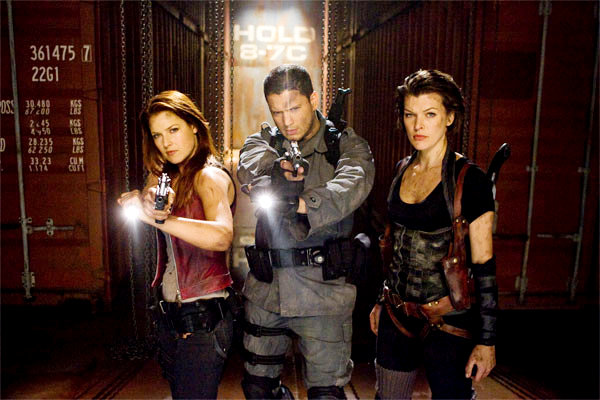 Ali Larter, Wentworth Miller and Milla Jovovich in Screen Gems' Resident Evil: Afterlife (2010)