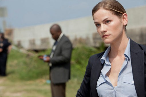 Kelly Overton stars as Detective Deedee Bowen in TNT's Ricochet 2011 
