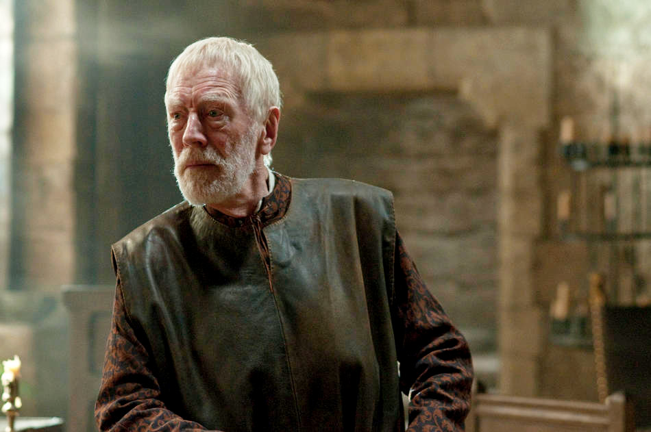 Max von Sydow stars as Sir Walter Loxley in Universal Pictures' Robin Hood (2010)