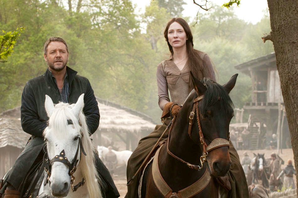 Russell Crowe stars as Robin Hood and Cate Blanchett stars as Maid Marian in Universal Pictures' Robin Hood (2010)