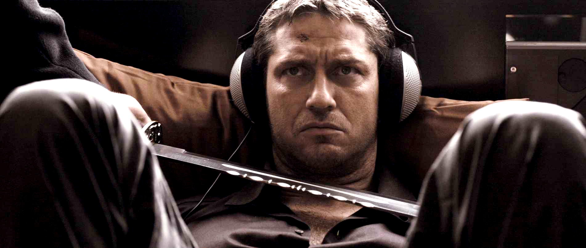 Gerard Butler as One Two in Warner Bros Pictures' RocknRolla (2008)