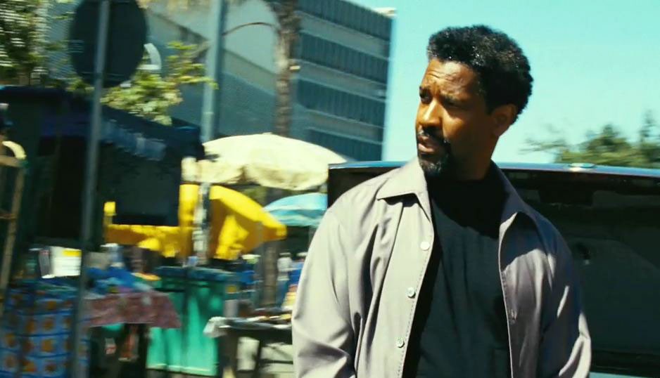 Denzel Washington stars as Tobin Frost in Universal Pictures' Safe House (2012)