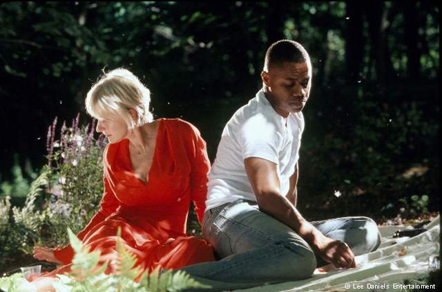 Helen Mirren as Rose and Cuba Gooding Jr. as Mikey in Lee Daniels Films' Shadowboxer (2006)