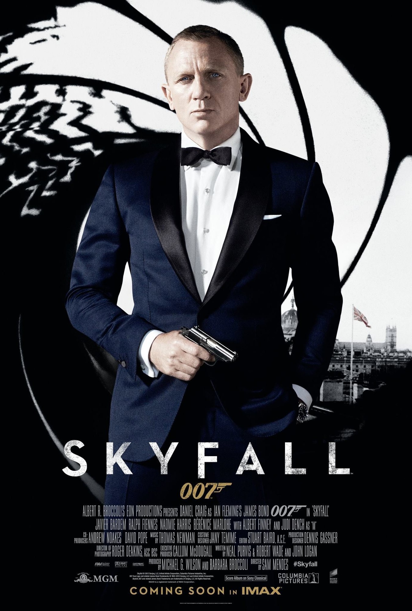 Poster of Columbia Pictures' Skyfall (2012)