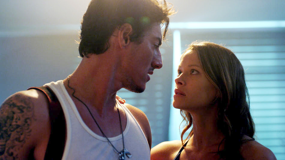 Eric Balfour stars as Jarrod and Scottie Thompson stars as Elaine in Rogue Pictures' Skyline (2010)