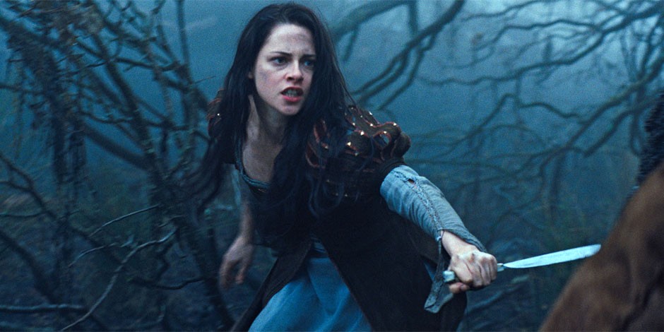 Kristen Stewart stars as Snow White in Universal Pictures' Snow White and the Huntsman (2012)