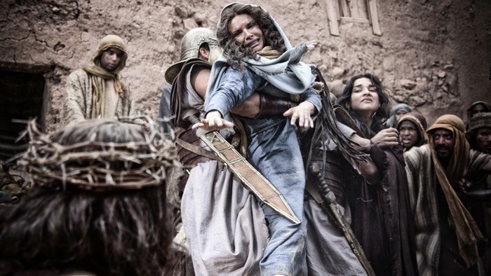 Roma Downey stars as Mary, Mother of Jesus in 20th Century Fox's Son of God (2014)