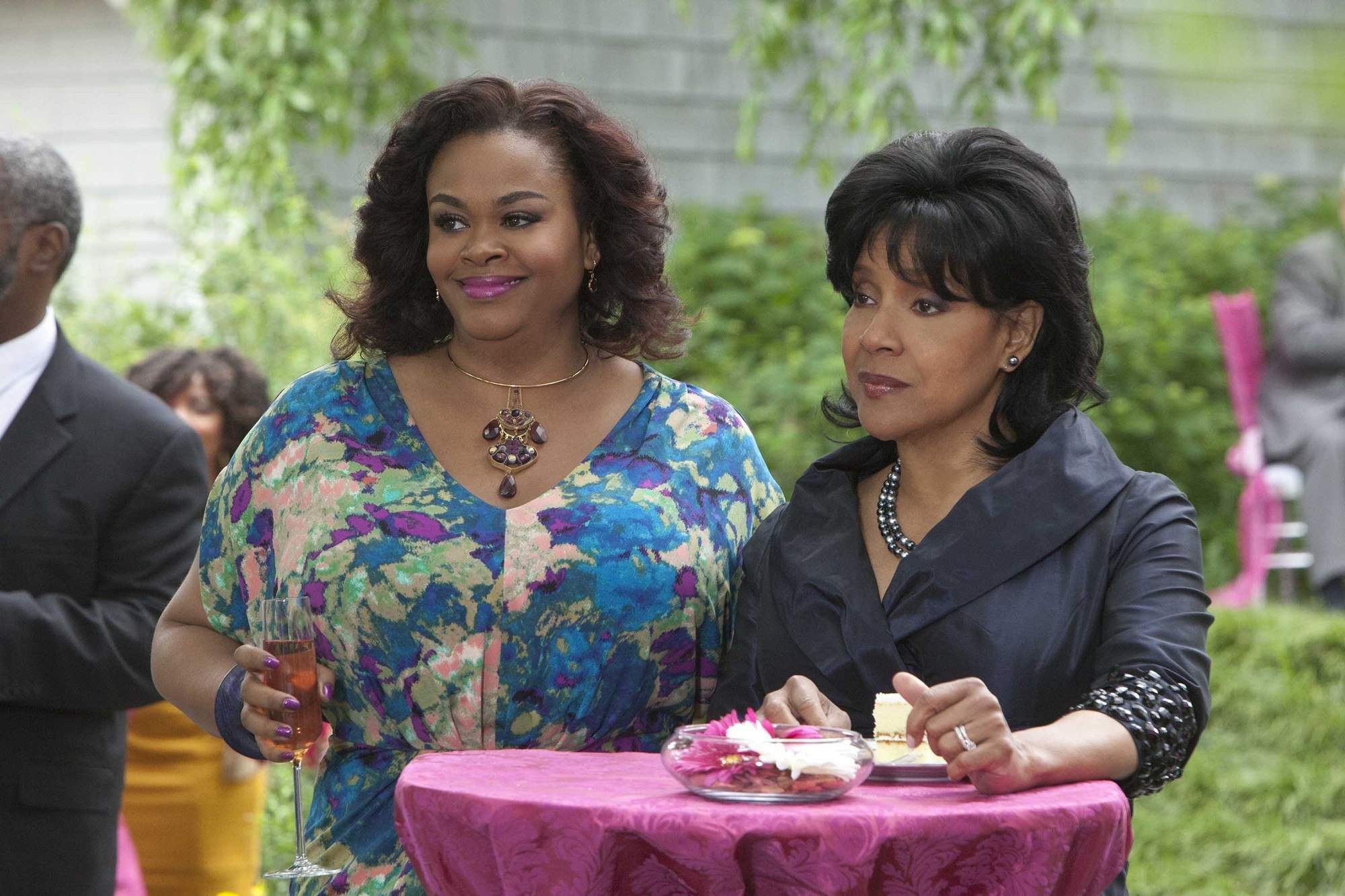 Jill Scott stars as Truvy and Phylicia Rashad stars as Clairee in Lifetime Movie Network's Steel Magnolias (2012)